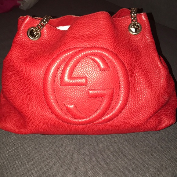 Gucci Handbags - AUTHENTIC Gucci soho medium tote